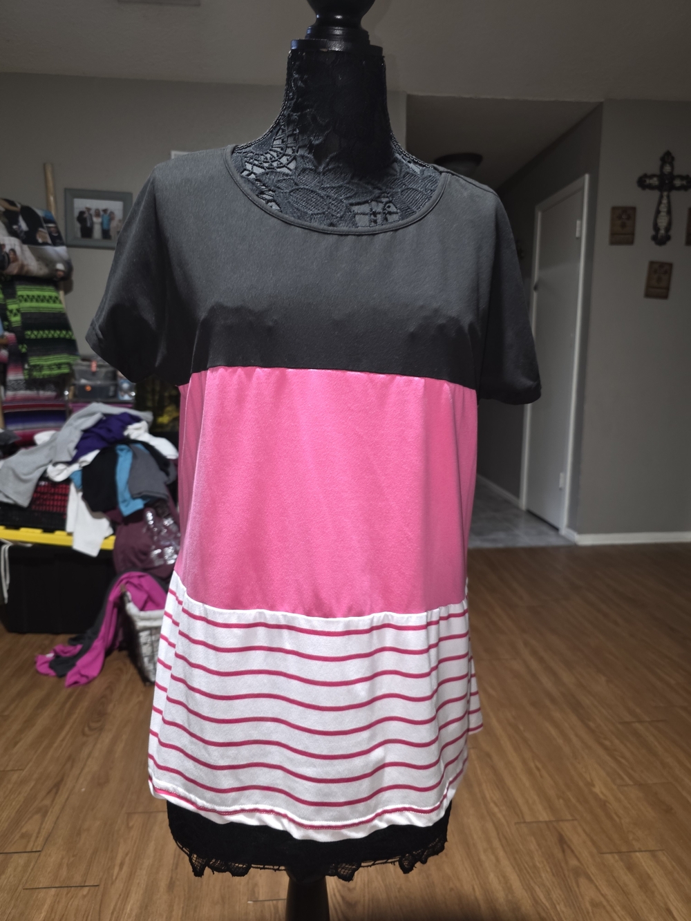 SHEIN Black Pink White Colorblock Short Sleeve Tee